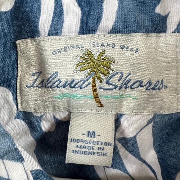 Island Shores Mens MEDIUM Hawaiian Shirt Button Front Short Sleeve Pineapple - Picture 3 of 9